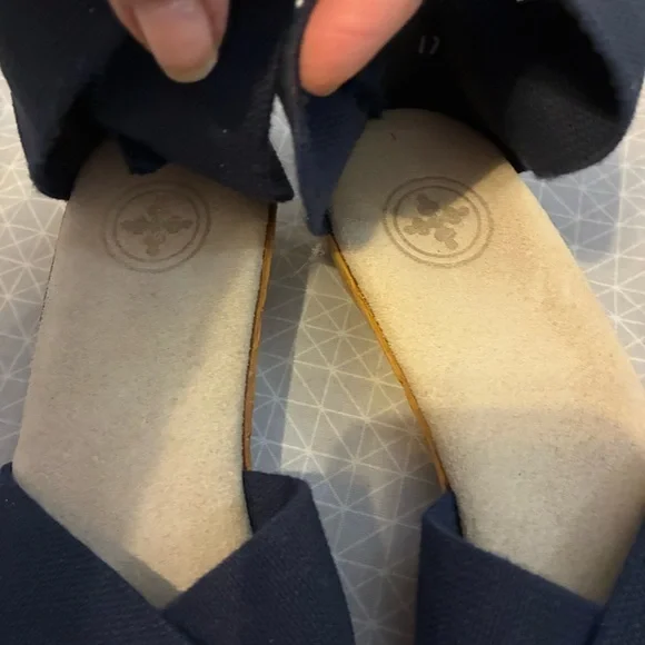 Charleston Shoe Company Peachtree Sandals in Navy 8 - Picture 5 of 7